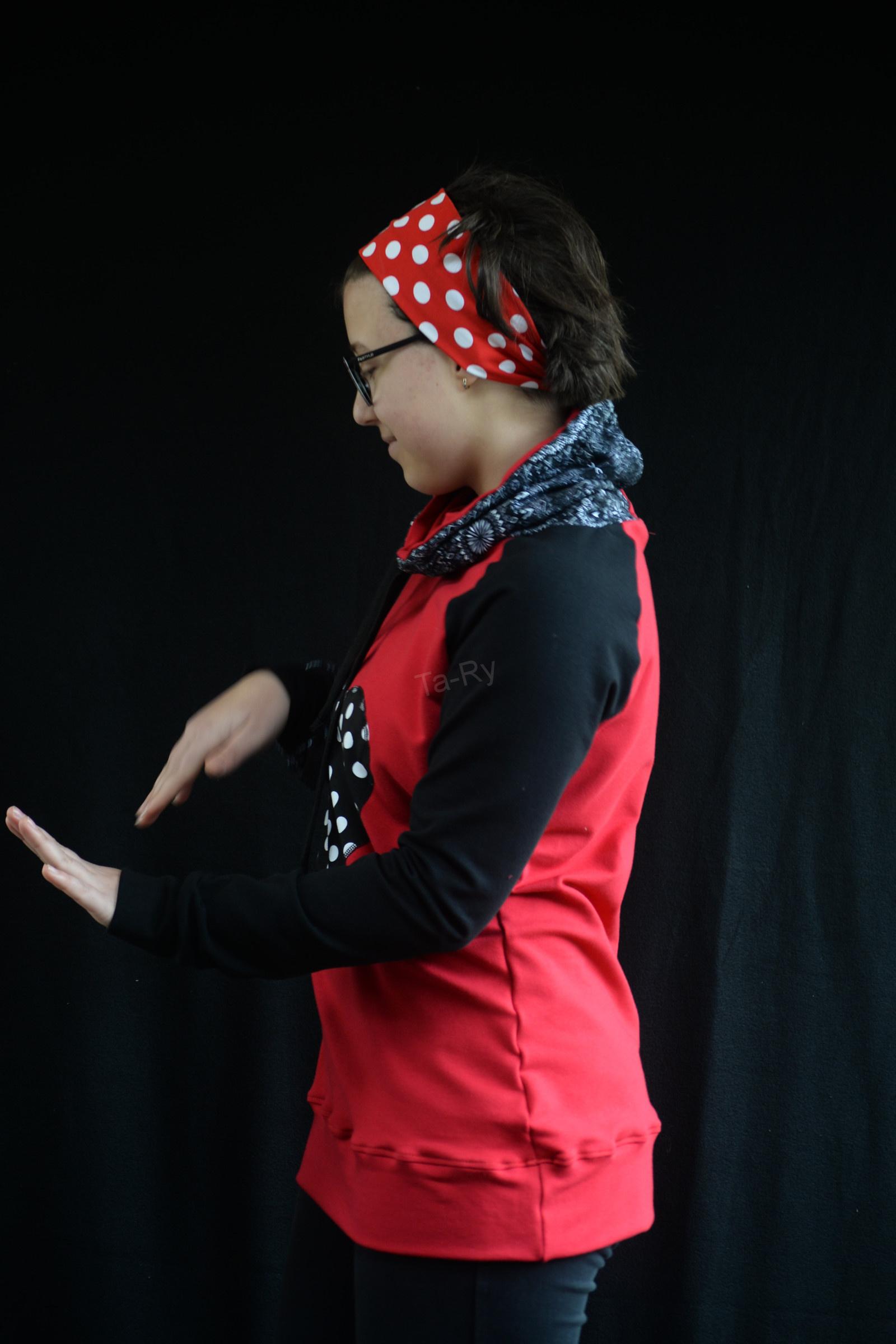 Čelenka na sport i parádu