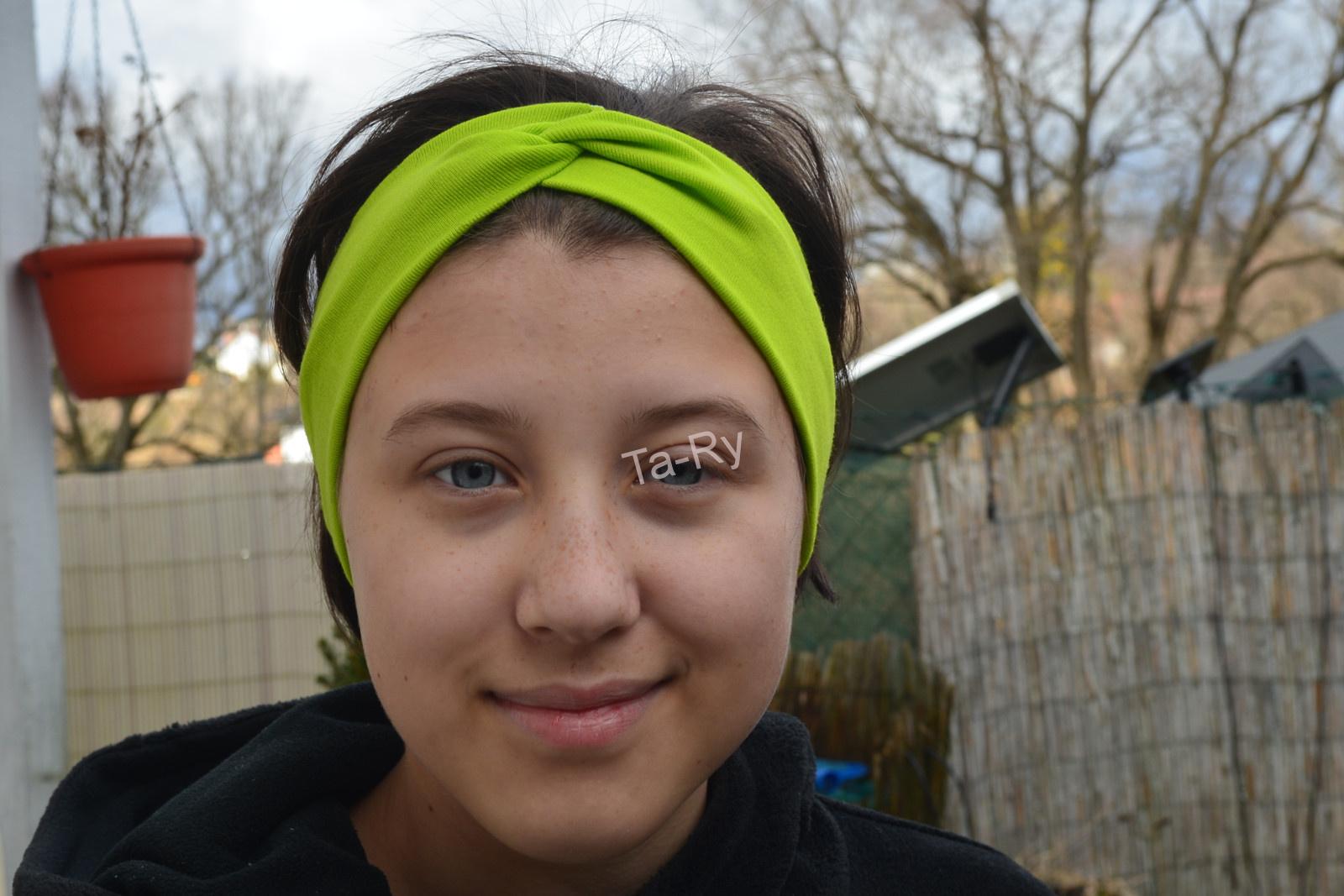 Čelenka na sport i parádu Merino