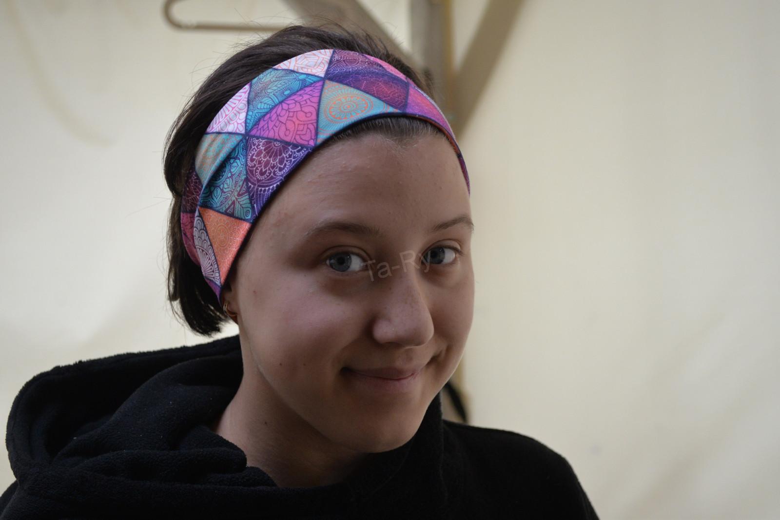 Čelenka na sport i parádu