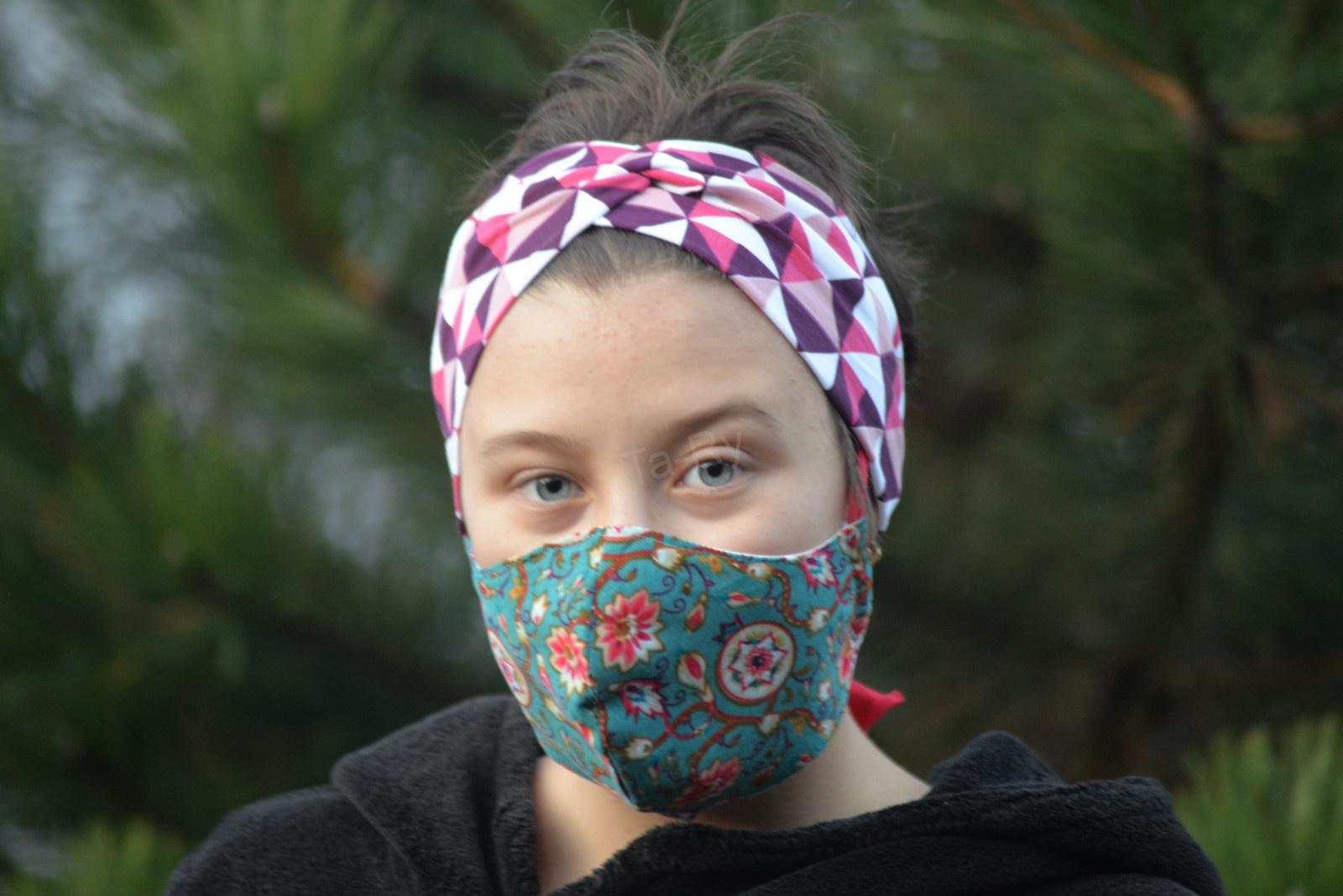 Čelenka na sport i parádu