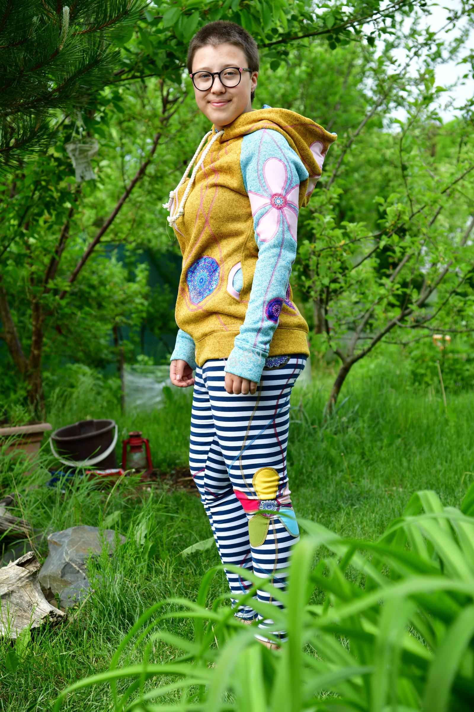 Origoproužky s kytkou.... legíny