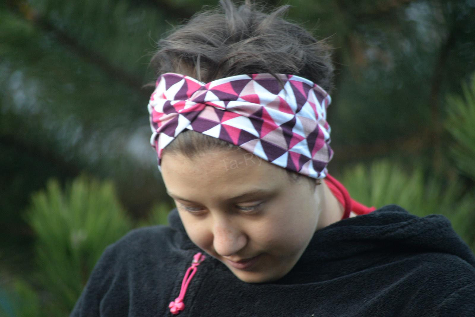 Čelenka na sport i parádu