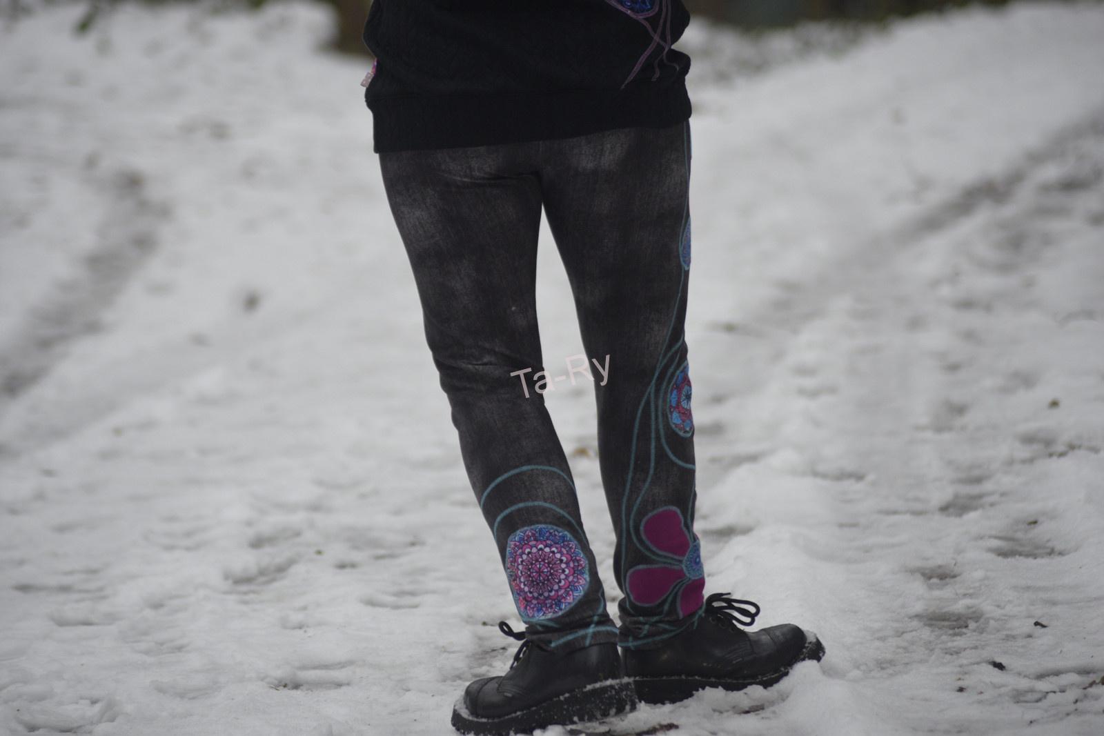 Džínovky mandalkové....