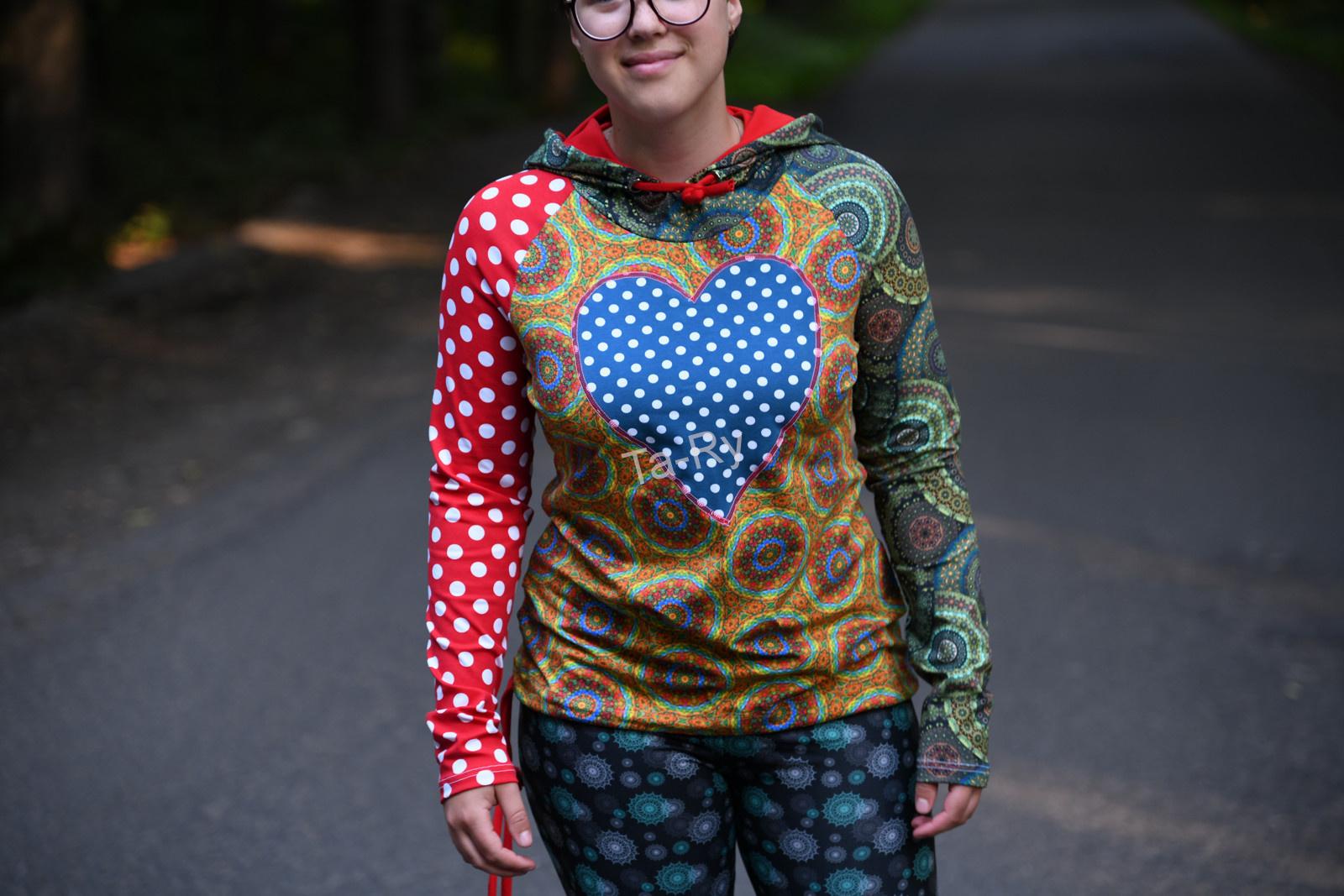Mikinka origo "láska"