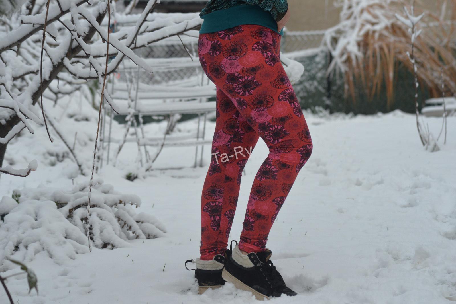 Legíny abstrakt...